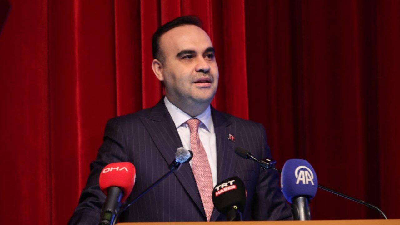Bakan Kacır: İmkan verildiğinde bu milletin evlatları en iyisini yapar