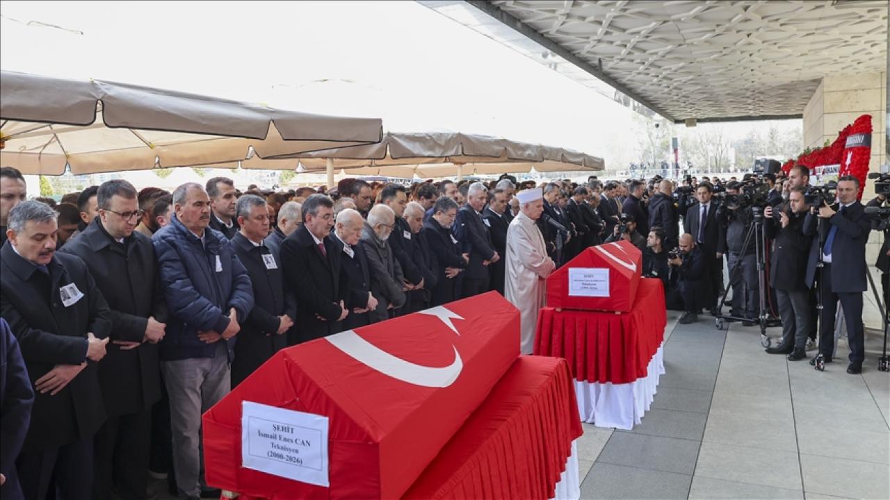Katar'da helikopterin düşmesi sonucu şehit olan ASELSAN teknisyenleri son yolculuklarına uğurlandı