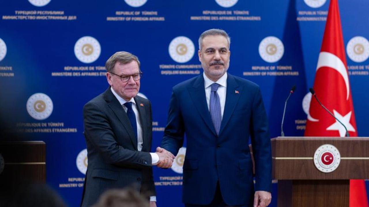 Dışişleri Bakanı Fidan, Alman mevkidaşı Wadephul ile telefonda görüştü