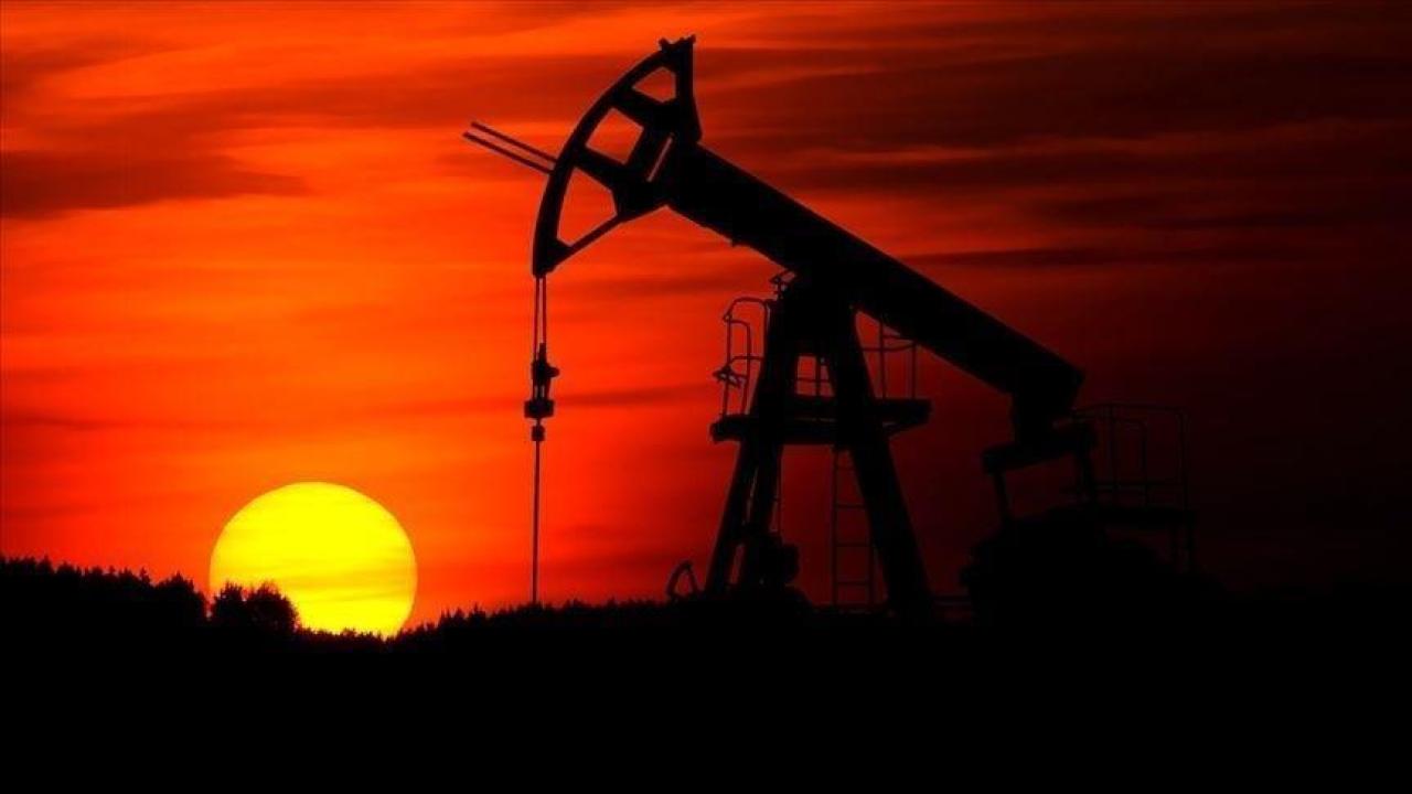 Brent petrolün varili 96,68 dolardan işlem görüyor