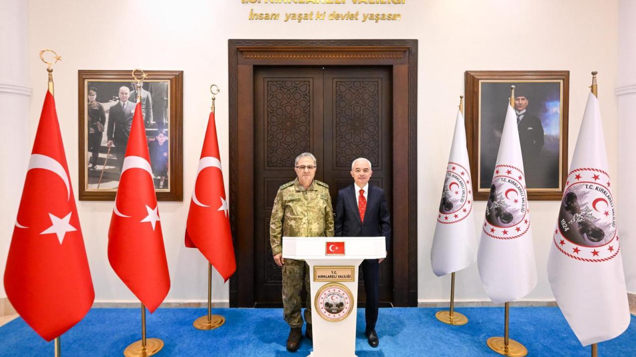 Kara Kuvvetleri Komutanı Orgeneral Tokel, Kırklareli Valisi Turan'ı ziyaret etti