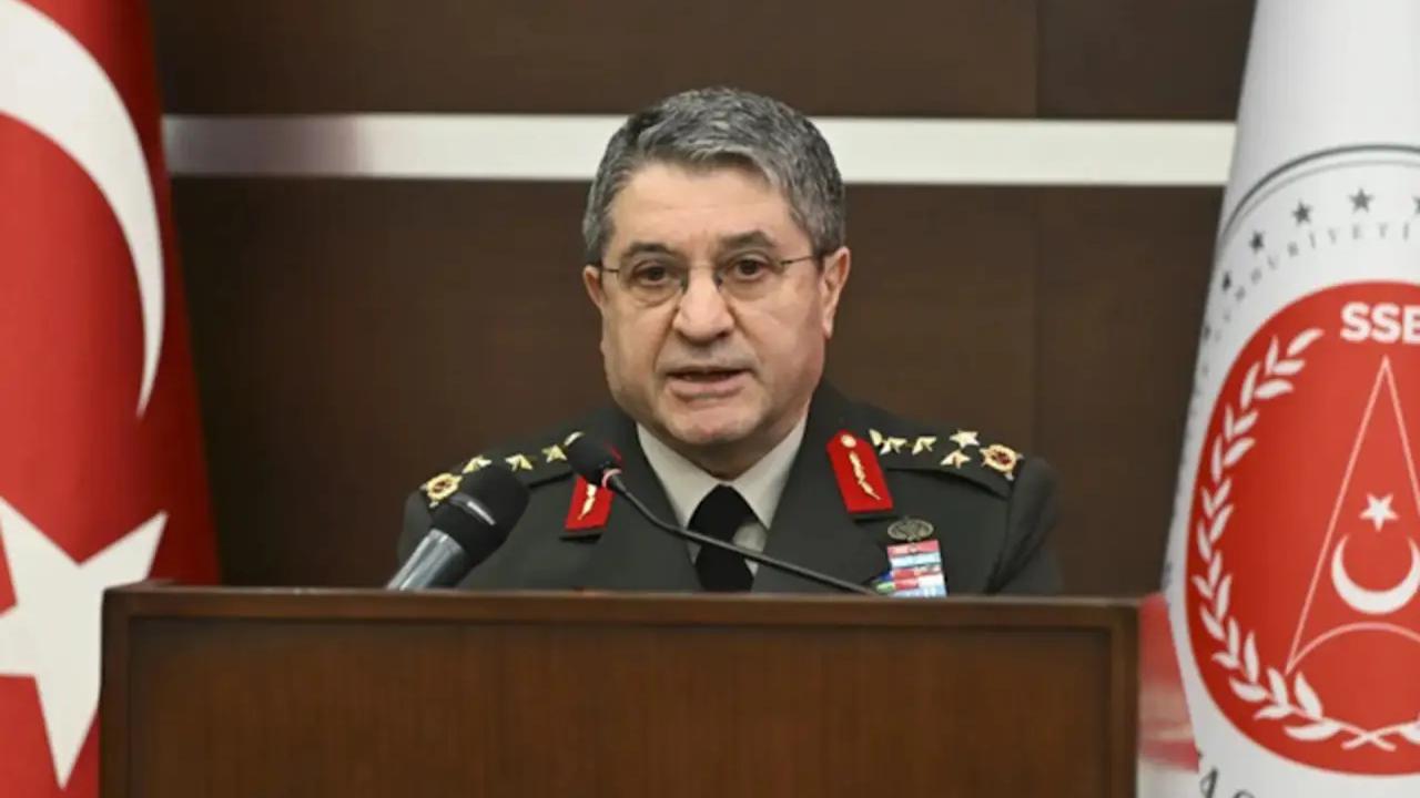 Genelkurmay Başkanı Bayraktaroğlu, NATO Askeri Komite Başkanı Dragone ile görüştü
