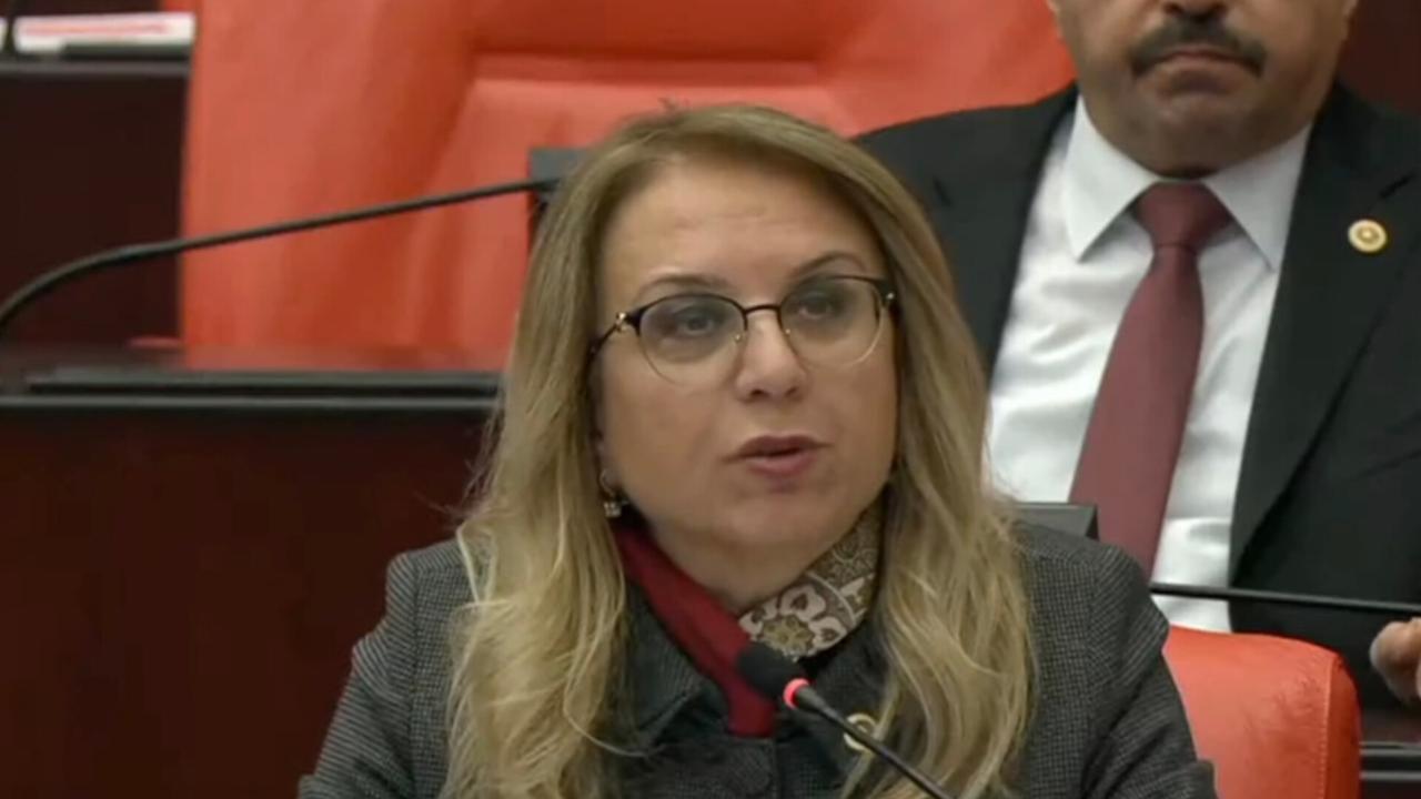 MHP'li Kılıç: Biz bir oldukça o bayrak inmeyecek, bu ezan dinmeyecek ve sporcu nesil asla susmayacak