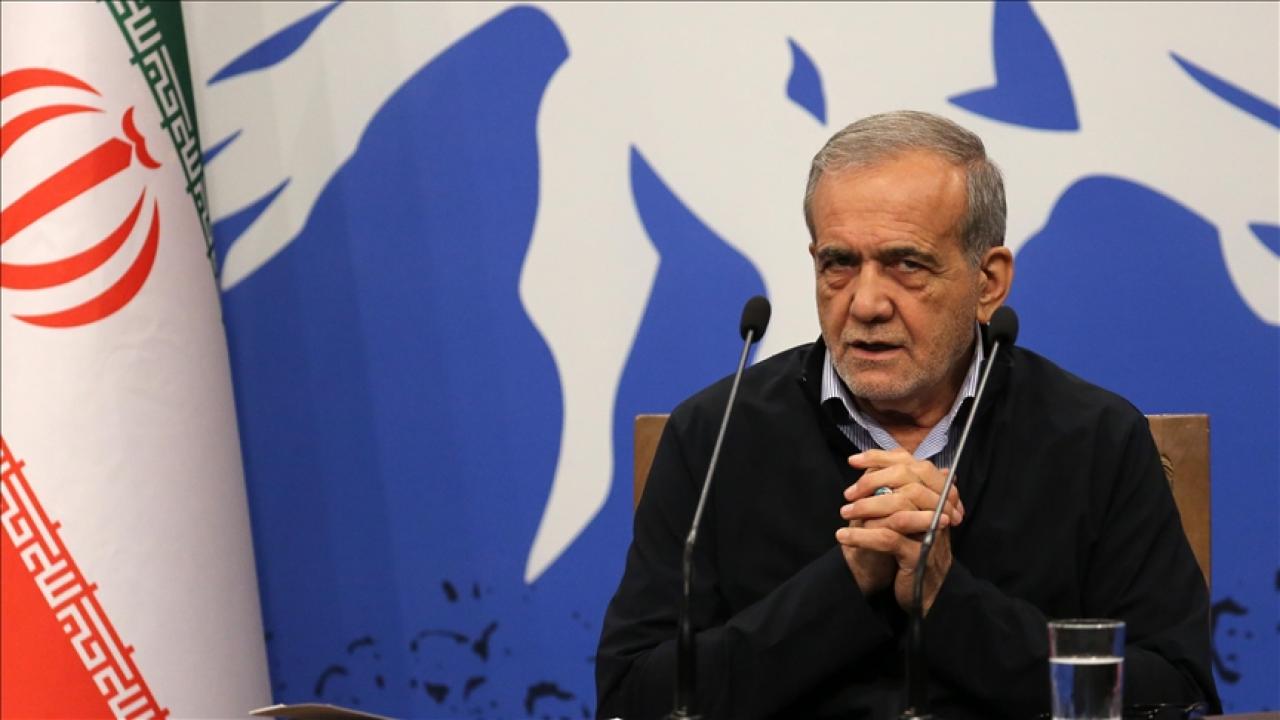 İran Cumhurbaşkanı Pezeşkiyan: Saldırıların tekrarlanmaması güvencesiyle bu savaşı bitirmek için gerekli irademiz var