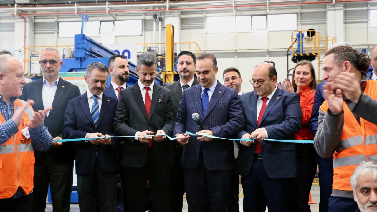 Bakan Kacır, Kocaeli’de alüminyum üretim hattının açılışına katıldı