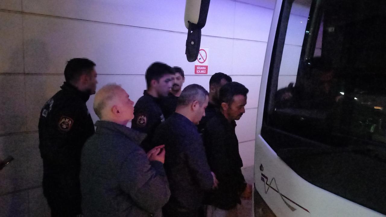 Manisa'da FETÖ operasyonunda 24 şüpheli tutuklandı