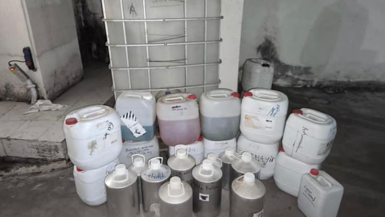 Bahçelievler'de sahte parfüm üretilen iş yeri mühürlendi