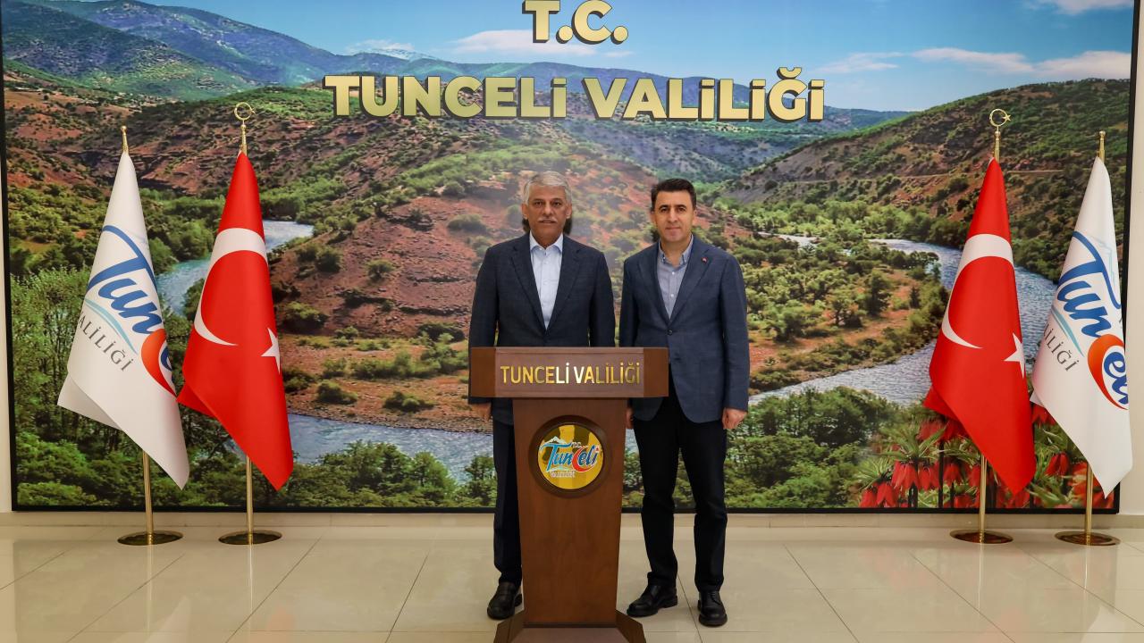Kültür ve Turizm Bakan Yardımcısı Alpaslan, Tunceli'de ziyaretlerde bulundu