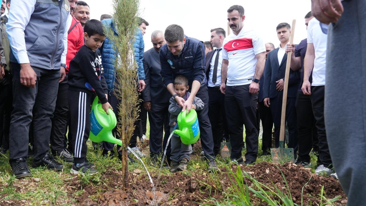 Ülkü Ocakları Genel Başkanı Yıldırım, Antalya’da ''Devlet Bahçeli Hatıra Ormanı''nın Açılışına Katıldı