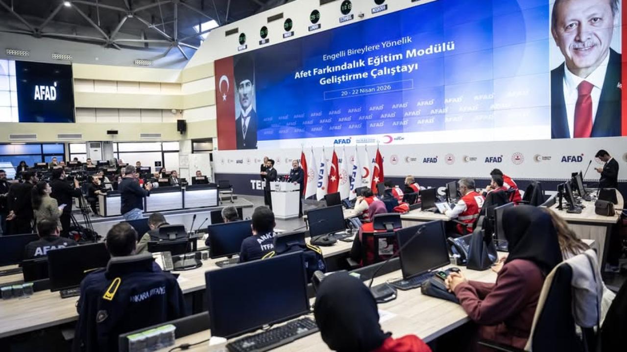 AFAD ve Türk Kızılaydan "Engelli Bireylere Yönelik Afet Farkındalık Eğitim Modülü Geliştirme Çalıştayı"