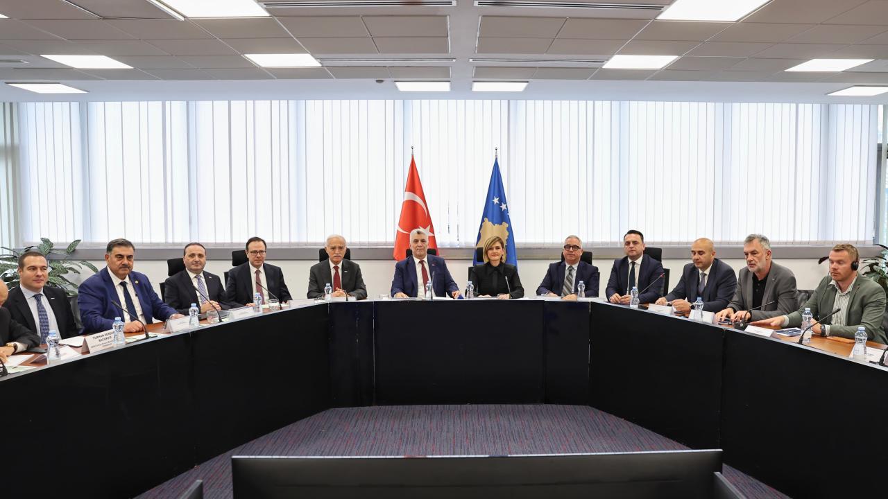 Bakan Bolat, Türkiye ile Kosova arasındaki ticaret hacminin yaklaşık 1 milyar dolara ulaştığını belirtti