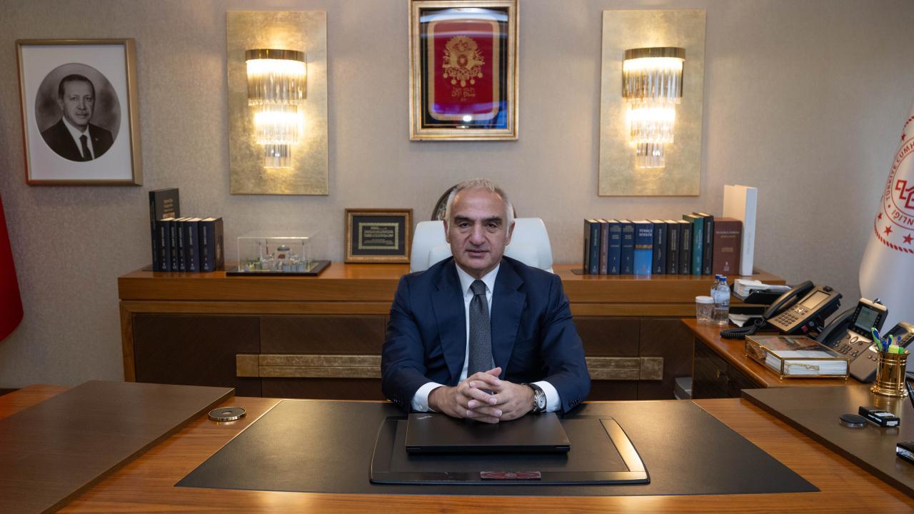 Bakan Ersoy'dan "23 Nisan Ulusal Egemenlik ve Çocuk Bayramı" mesajı