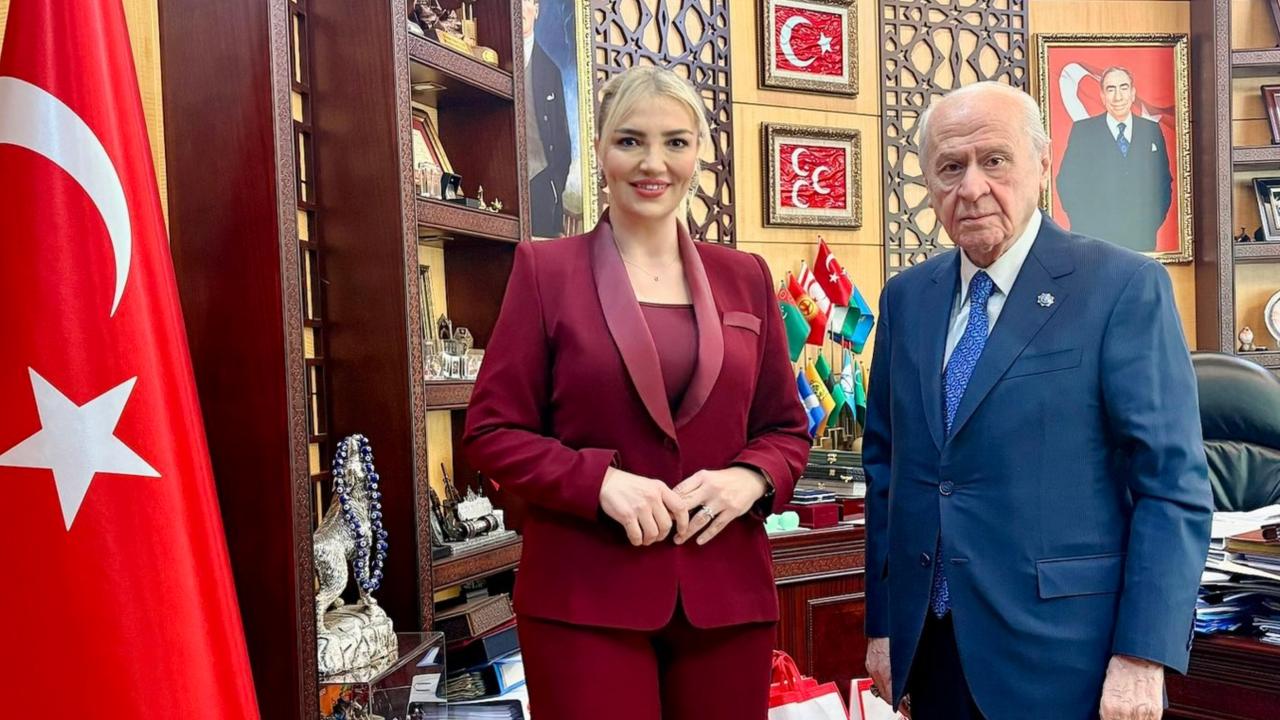 Siyasal İletişimci Nur Tuğba Aktay’dan MHP Genel Başkanı Devlet Bahçeli’ye Ziyaret