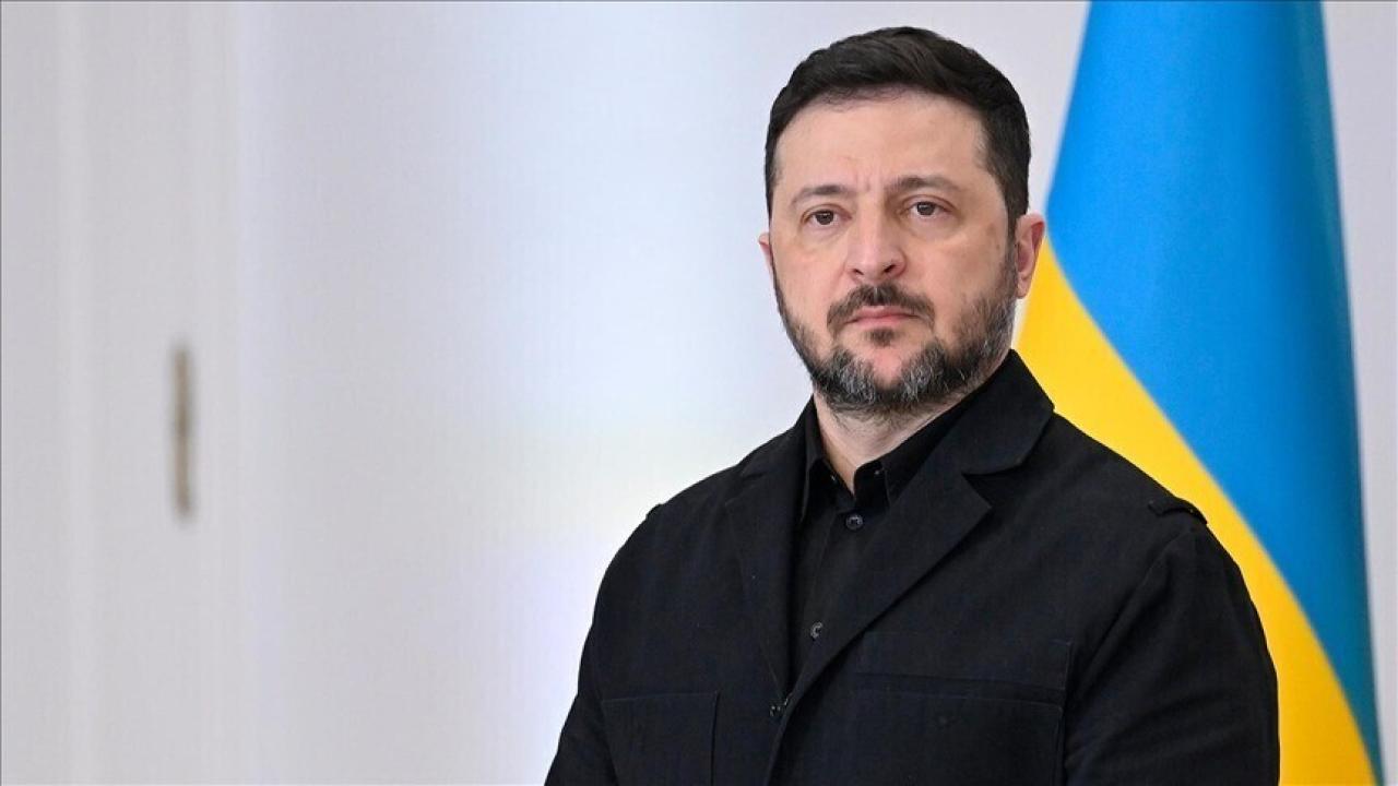 Zelenskiy, Rusya'nın ilan ettiği geçici ateşkesten sonra cephedeki gelişmeleri değerlendirdi