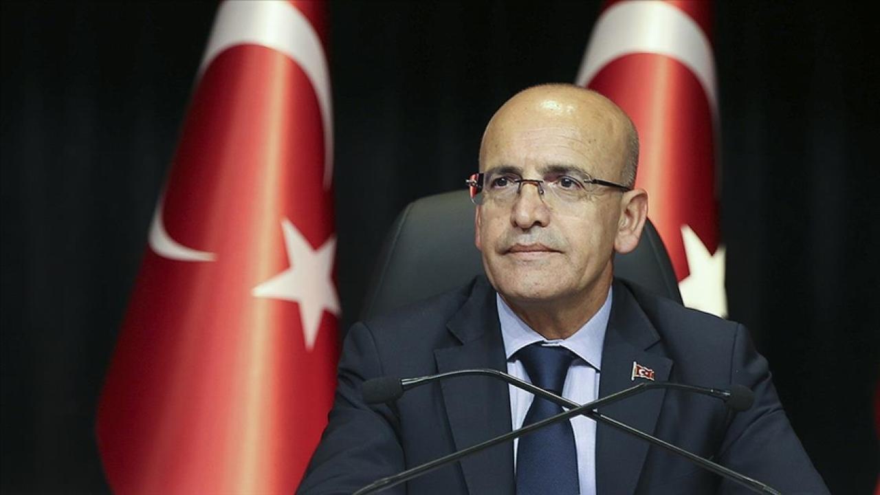 Bakan Şimşek: Mevcut küresel konjonktürden en az şekilde etkilenmek amacıyla kapsamlı tedbirler alıyoruz