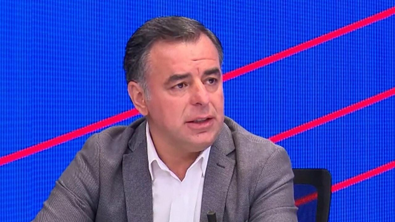 Gazeteci Barış Yarkadaş'tan CHP Genel Başkanı Özgür Özel'e tepki: CHP’yi taşıyabilecek bir kapasiten de bilgin de yok