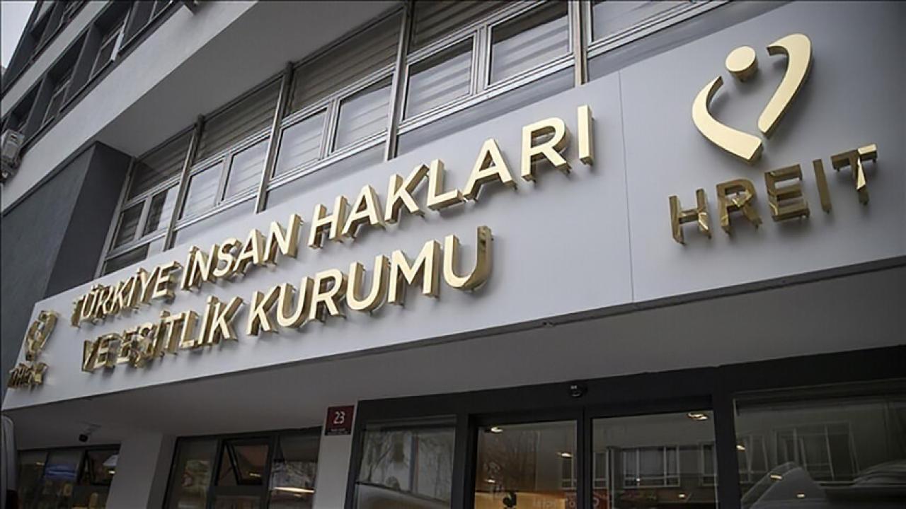 TİHEK'ten hamile akademisyeni göreve başlatmayan üniversiteye "ayrımcılık" cezası
