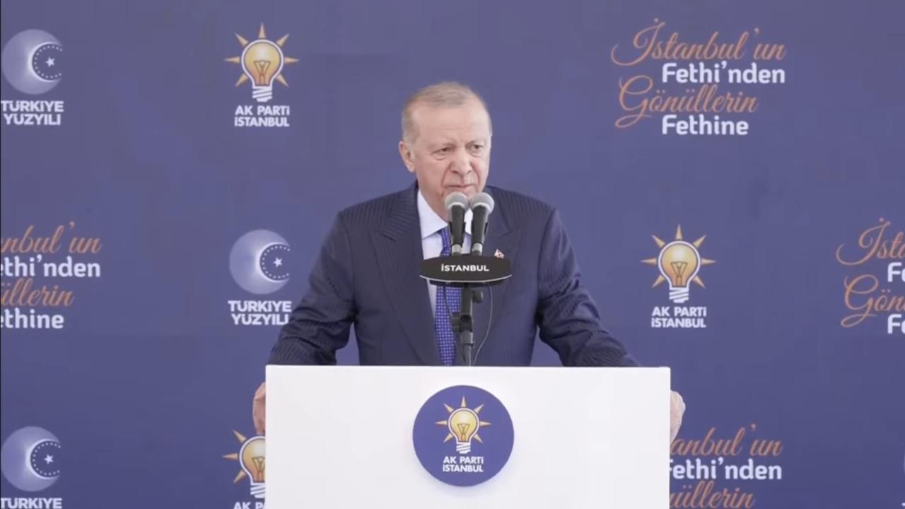 Cumhurbaşkanı Erdoğan: İstanbul'un fethi bir şehrin hayat bulmasıdır