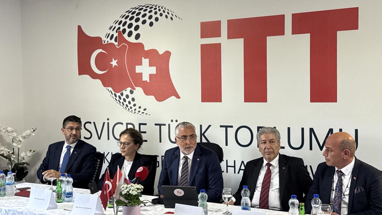 Bakan Işıkhan, Zürih'te Türk vatandaşları ve STK temsilcileriyle bir araya geldi
