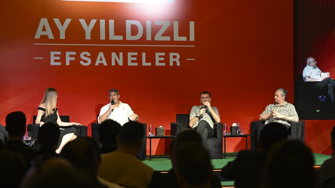 Eski milli futbolcular, Ankara'da sporseverlerle buluştu