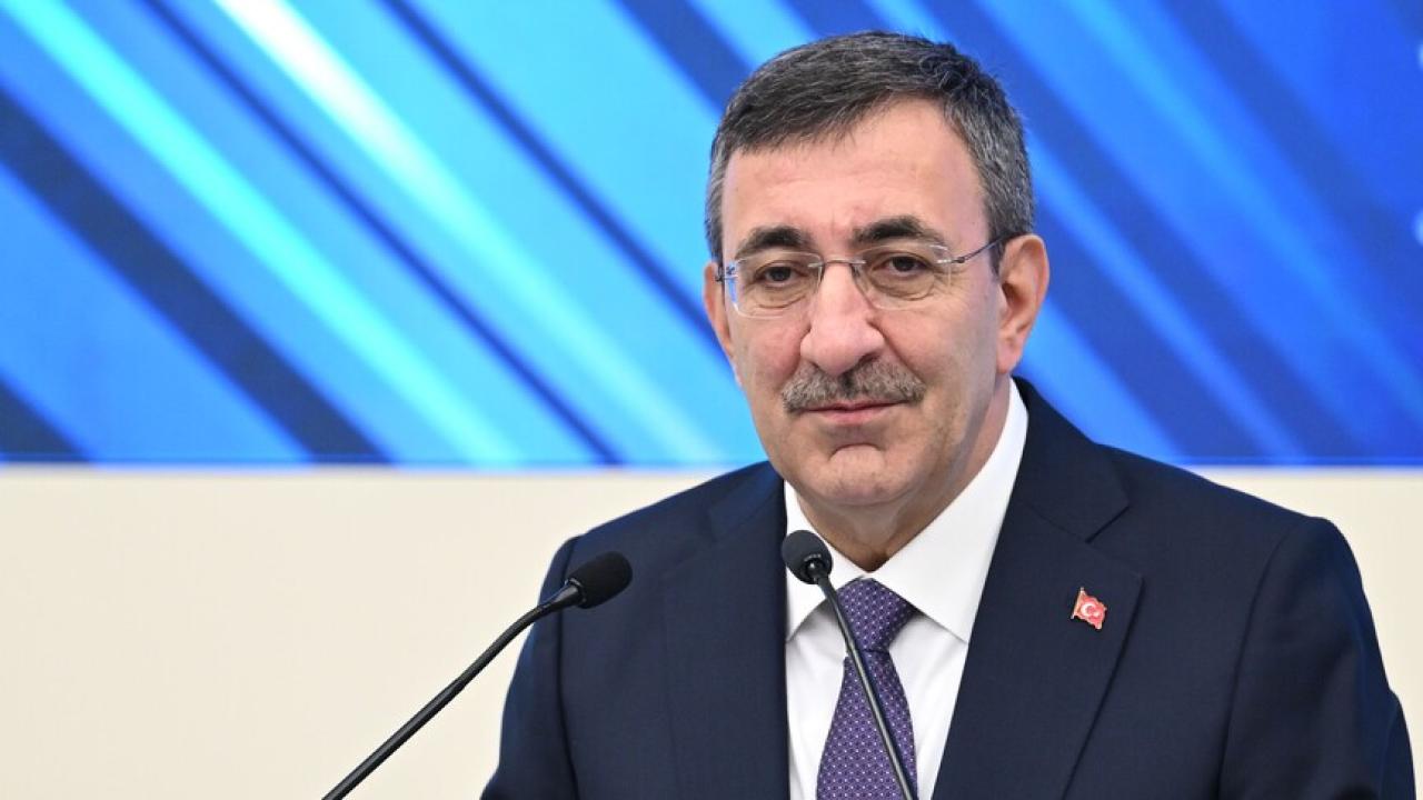 Cumhurbaşkanı Yardımcısı Yılmaz'dan Rahmi Koç'un sözlerine tepki