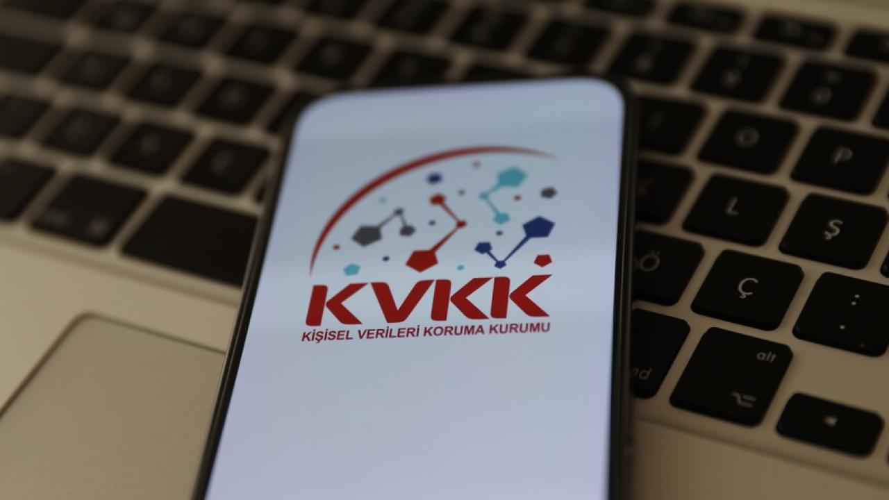 KVKK'den "iş yeri ve apartmanlardaki güvenlik kameraları amaç dışında kullanılamaz" açıklaması