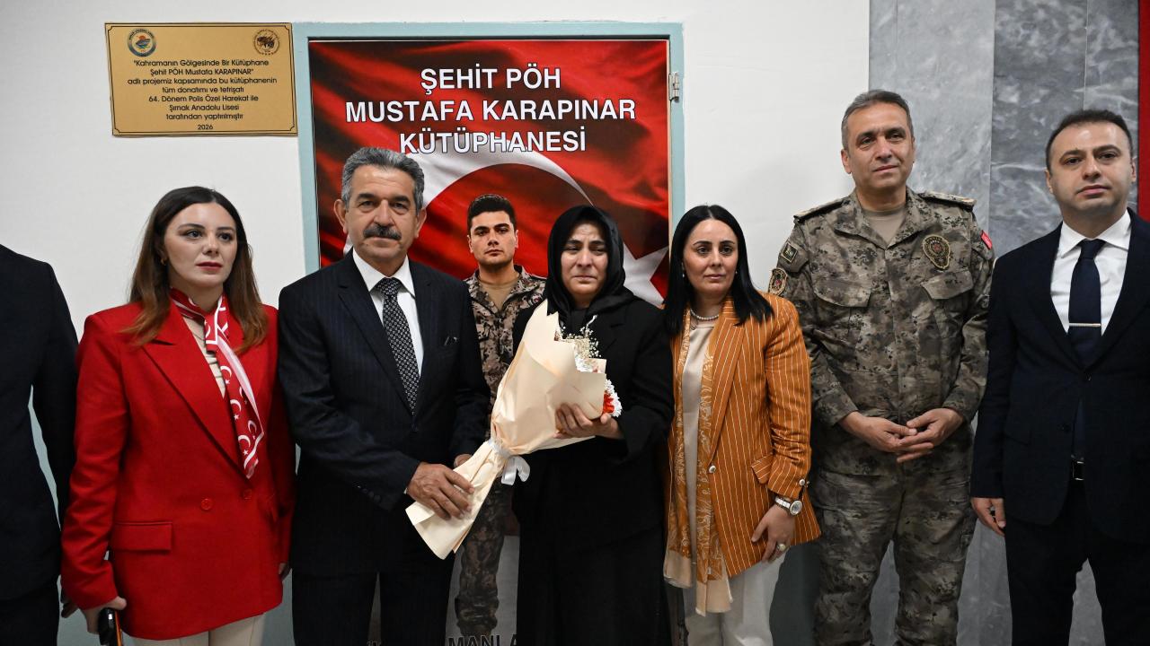 Şehit özel harekat polisi Mustafa Karapınar'ın ismi Şırnak'ta açılan kütüphaneye verildi