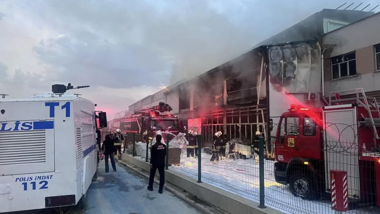 Konya'da yangına müdahale eden itfaiye personeli şehit oldu