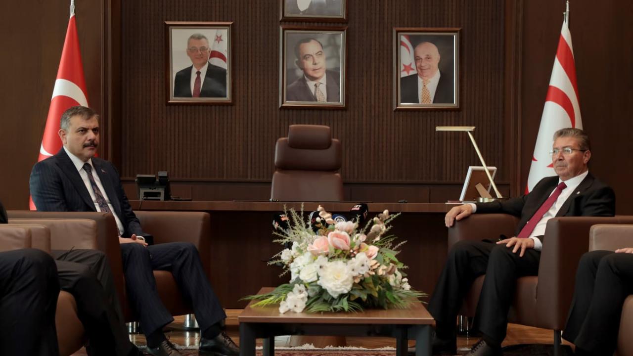 KKTC Başbakanı Üstel: Türkiye, KKTC'nin daha ileriye gitmesi için her alanda destek veriyor