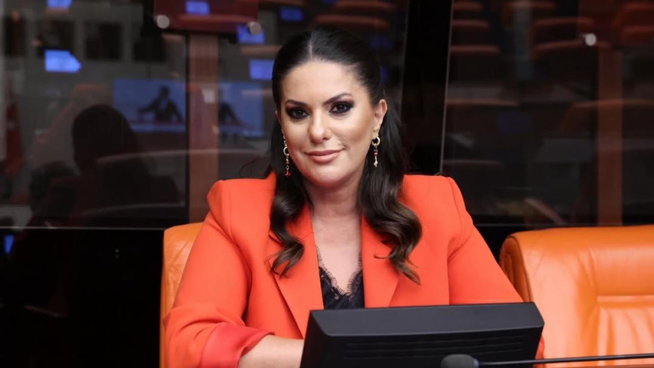 AK Parti'li Sarıeroğlu'ndan AP'nin Türkiye Raporu'na tepki: Objektiflikten uzak, siyasi ve ideolojik değerlendirmeler içeren taraflı bir metindir