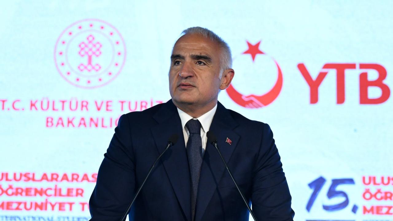 Kültür ve Turizm Bakanı Ersoy, YTB'nin 15. Mezuniyet Töreni'ne katıldı