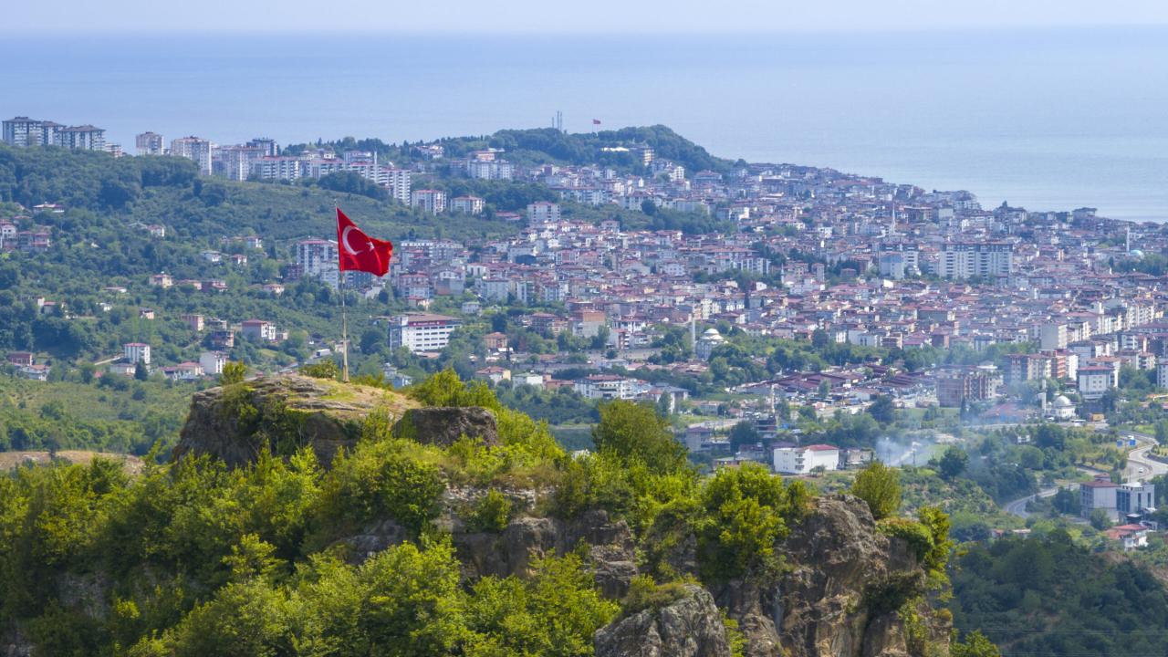 Ordu'daki 2 bin 500 yıllık Ünye Kalesi 750 bin ziyaretçi ağırladı