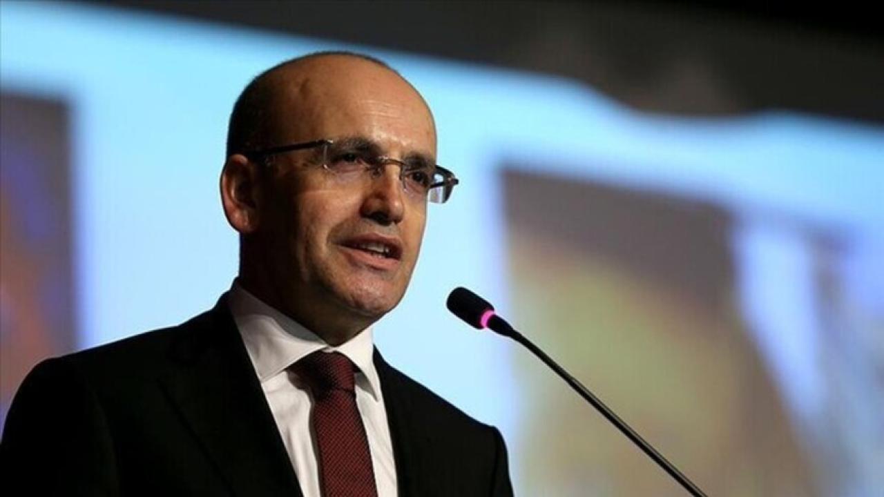 Bakan Şimşek: Dezenflasyon hedefimiz doğrultusunda kararlılıkla çalışmayı sürdürüyoruz
