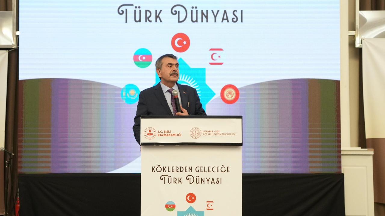 Bakan Tekin: Öğrencilere yönelik Türk dünyası tur rehberi yeni eğitim öğretim yılında sıralarda olacak