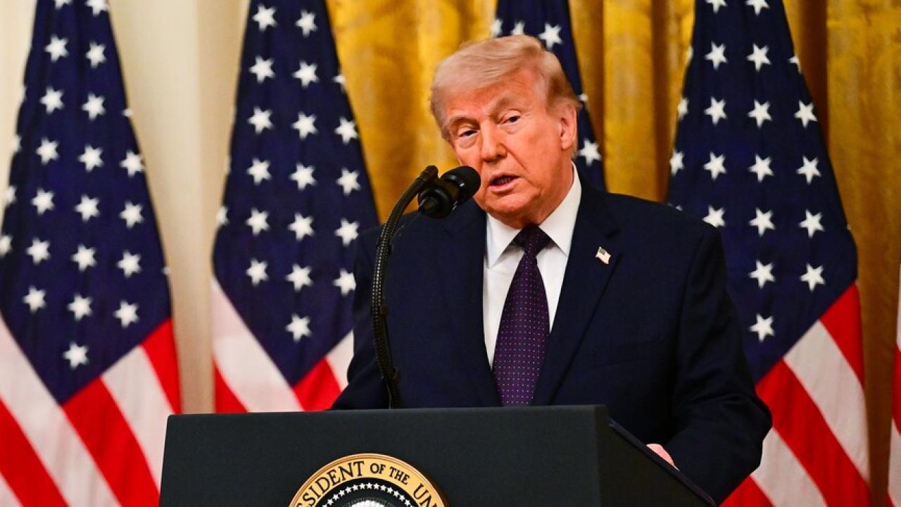 Trump, Washington'daki havuza zarar verdikleri gerekçesiyle 5 kişinin gözaltında olduğunu bildirdi