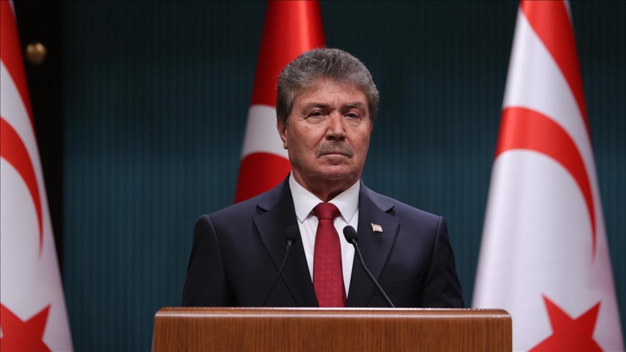 KKTC Başbakanı Üstel: AP raporları Kıbrıs Türk halkının haklarını ortadan kaldıramaz