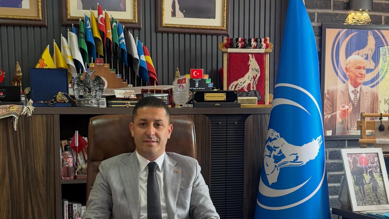 Ülkü Ocakları Kayseri İl Başkanı Yağmur'dan Ümit Özdağ'a tepki: Sürekli aynı yöntemlerle gündeme gelmeye çalışmanız artık kimseyi şaşırtmıyor