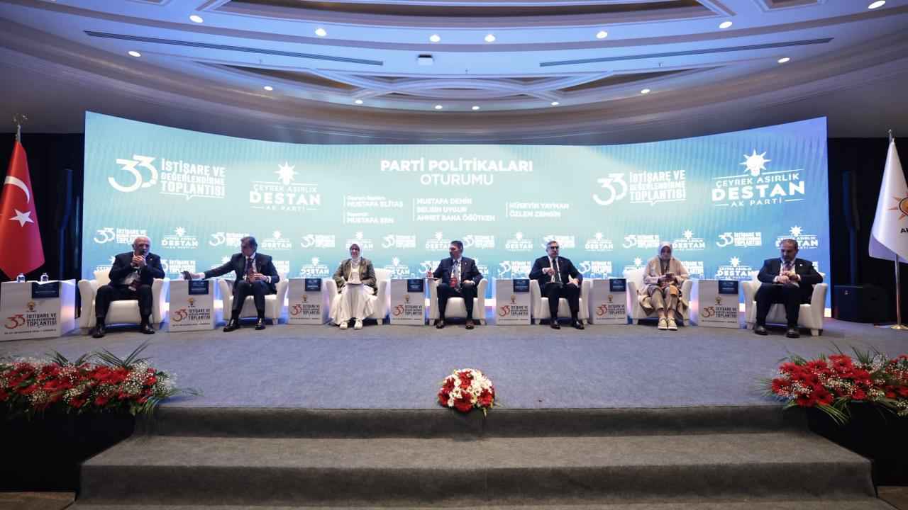 AK Parti Genel Başkan Yardımcısı Uygur'dan AK Parti'nin Sapanca'daki istişare toplantısına ilişkin paylaşım