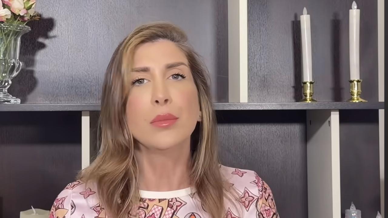 Hakkında yakalama kararı bulunan Tamar Tanrıyar, Kuşadası'nda teslim oldu