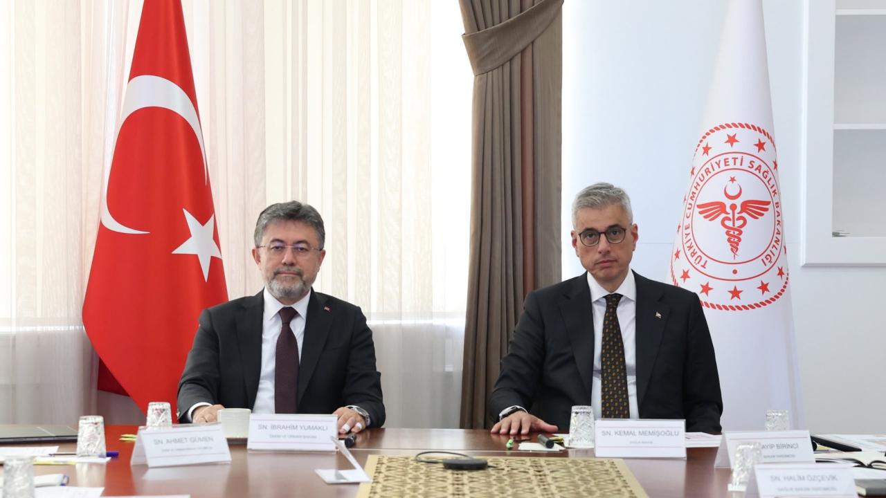 Bakanlar Memişoğlu ve Yumaklı'dan işbirliği toplantısı