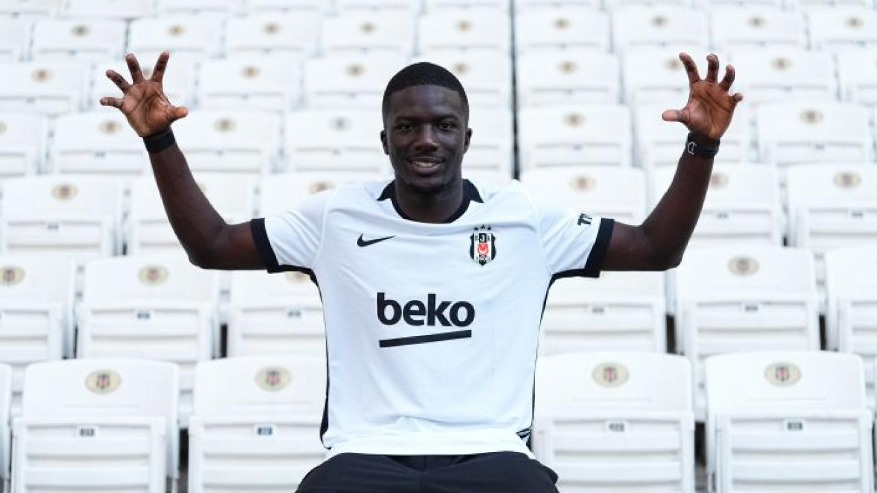 Beşiktaş'ın yeni transferi Kassoum Ouattara'dan taraftara mesaj