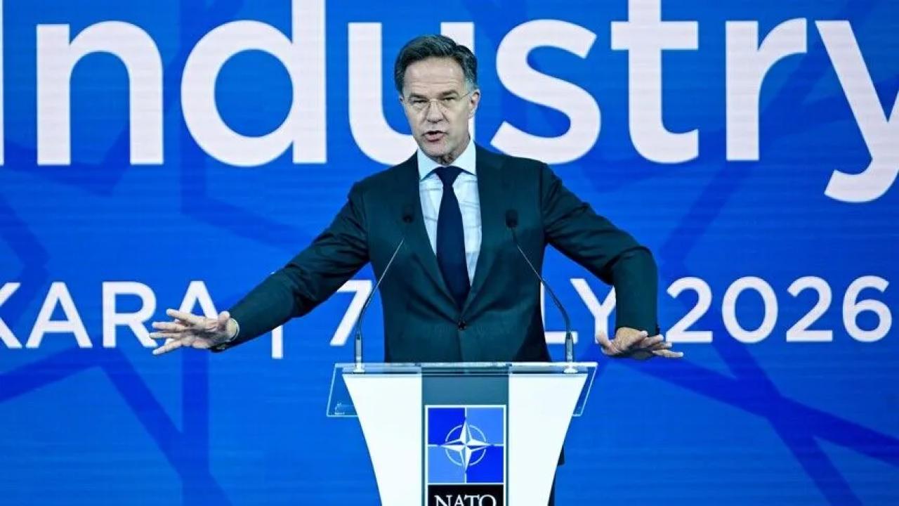 NATO Genel Sekreteri Rutte, müttefiklerin 12 adet A400 modeli uçakla hava gücü kapasitesini artıracağını duyurdu