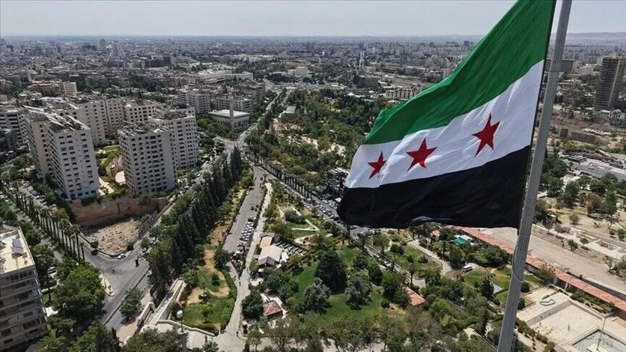 Suriye, ABD'nin "teröre destek veren ülkeler" listesinden çıkarma kararını memnuniyetle karşıladı