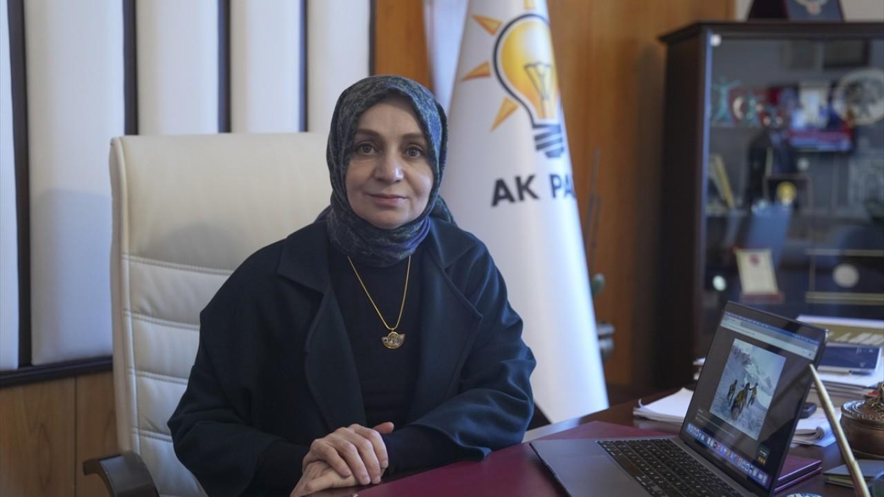 AK Parti Grup Başkanvekili Usta'dan Ayasofya paylaşımı: Milletimizin tarihini, medeniyetini ve bağımsızlık ruhunu yansıtan en güçlü sembollerden biridir