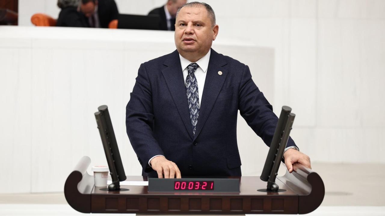 MHP'li Öztürk: Milliyetçi Hareket Partisi olarak adalet teşkilatımızın güçlenmesine dönük her yapıcı adıma destek vermeye hazırız