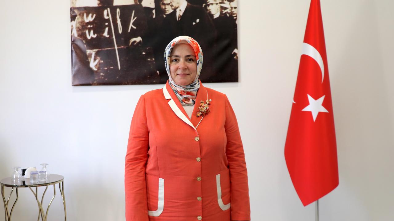 AK Parti Kadın Kolları Başkanı Ercan, Van ve Hakkari'deki temaslarını değerlendirdi