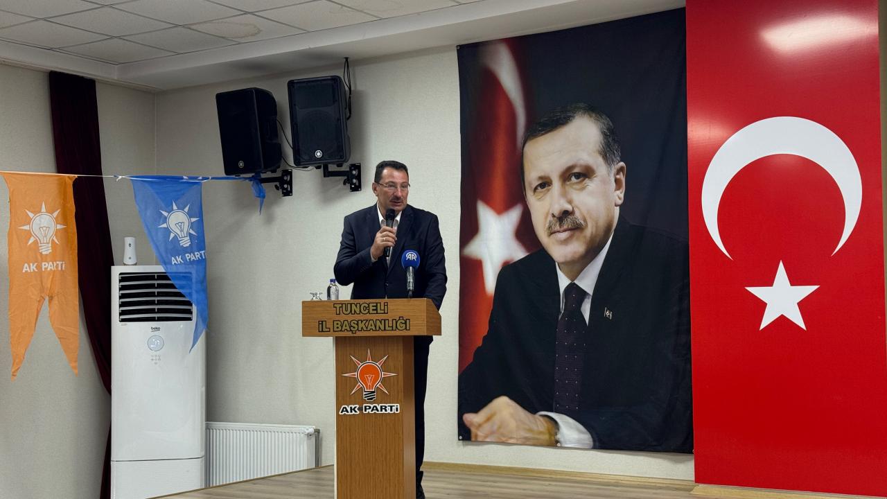 AK Parti Genel Başkan Yardımcısı Yavuz, Tunceli İl Danışma Meclisi Toplantısı'na katıldı