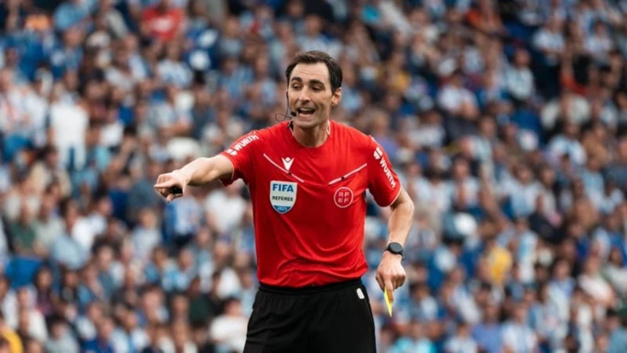 Beşiktaş-Midtjylland maçını İspanyol hakem Ricardo de Burgos yönetecek
