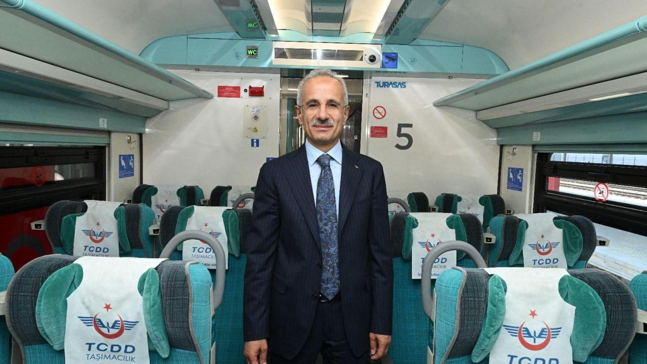 Milli Elektrikli Tren 22 Temmuz itibarıyla Uzunköprü-Halkalı hattında kullanılacak