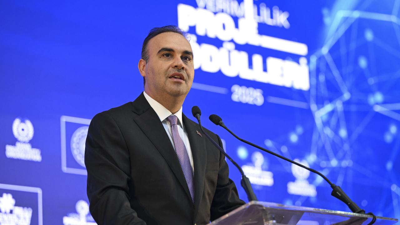 Bakan Kacır, 11. Verimlilik Proje Ödülleri Töreni'ne katıldı